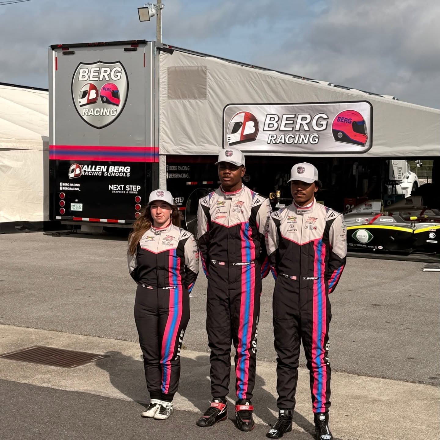 Racecraft race suit customer example 03.