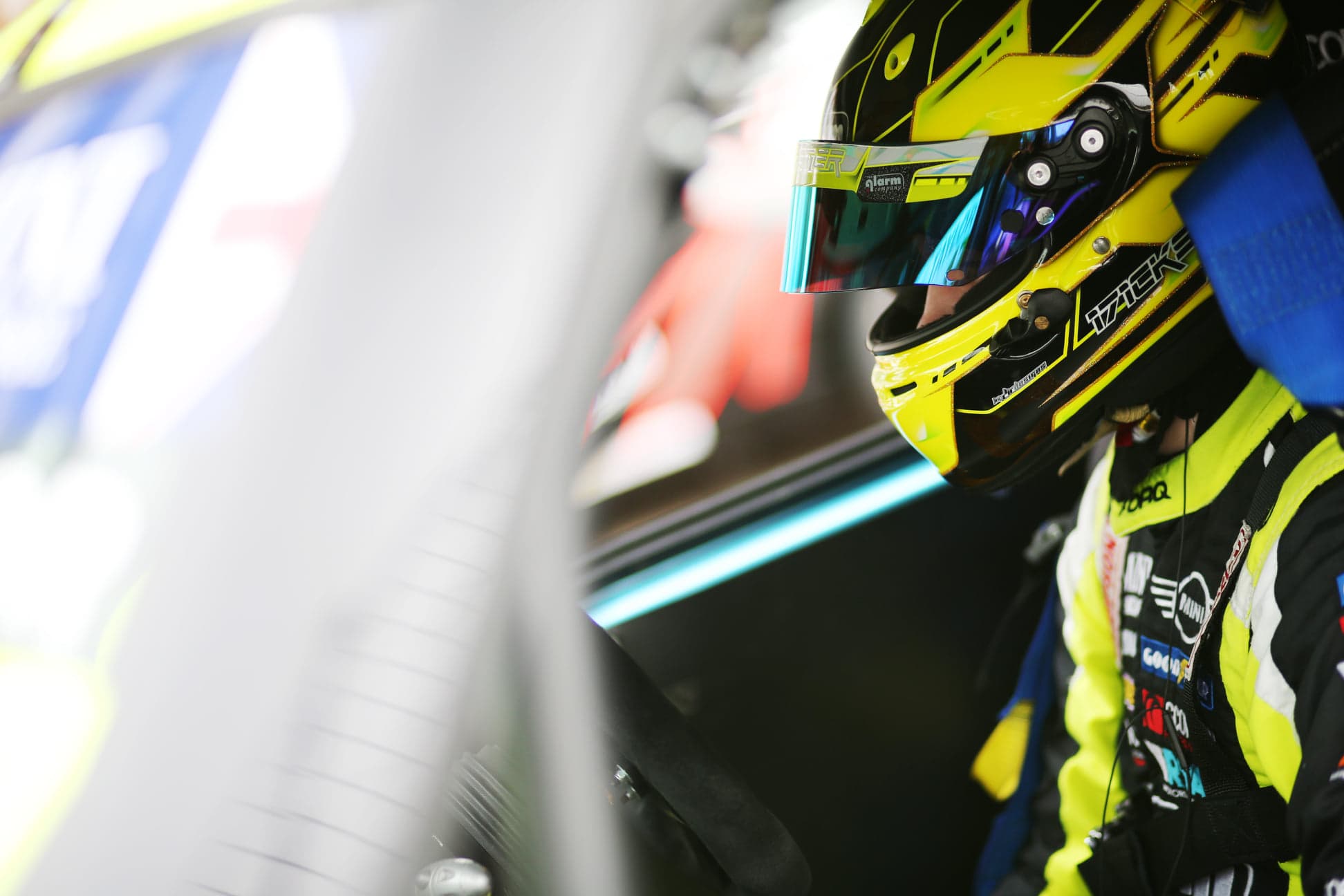 Superlight race suit customer example 02.